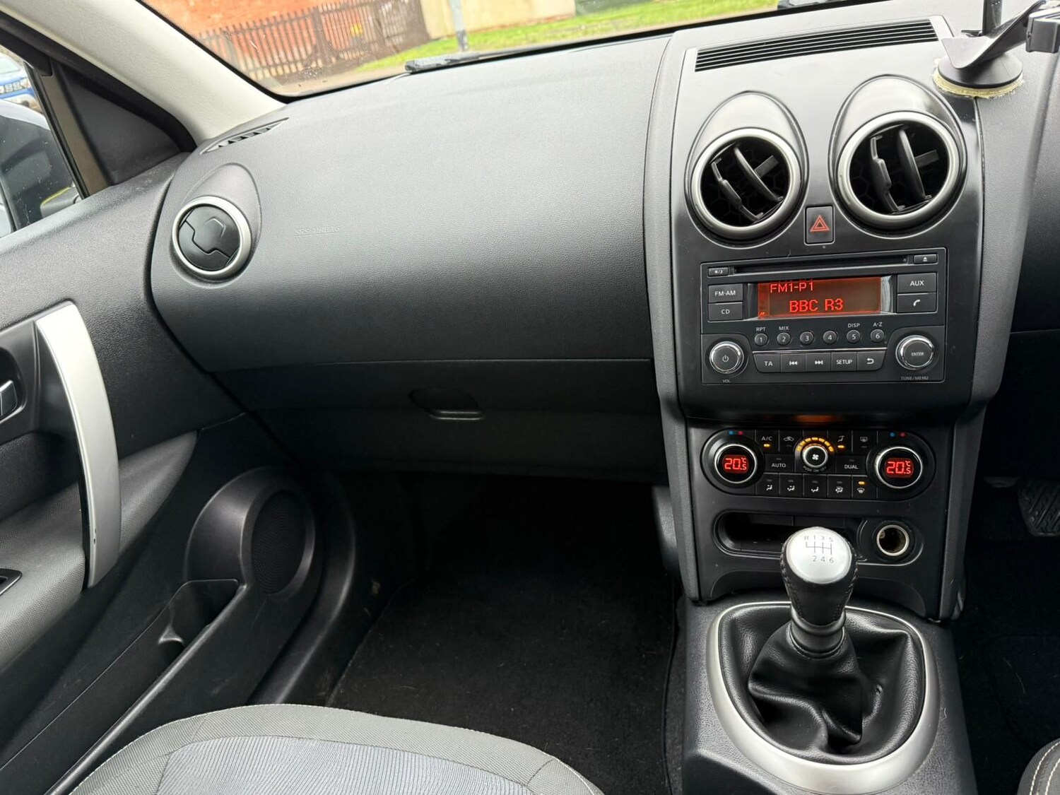 Used Nissan Qashqai 2012 for sale - 77365620: Photo 23