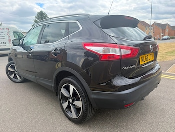 Used Nissan Qashqai 2016 for sale - 79064136: Photo