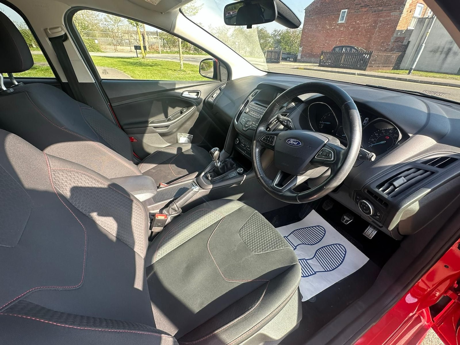 Used Ford Focus 2015 for sale - 78175834: Photo 13