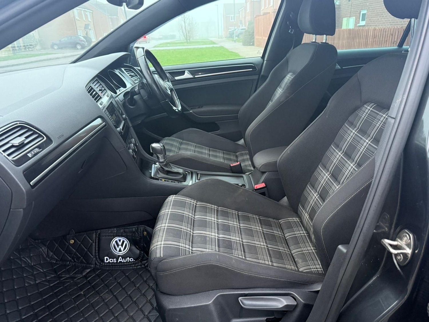 Used Volkswagen Golf 2016 for sale - 77269482: Photo 11