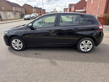 Used Peugeot 308 2015 for sale - 79663804: Photo