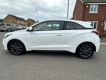 Used Hyundai i20 2015 for sale - 78293856: Photo
