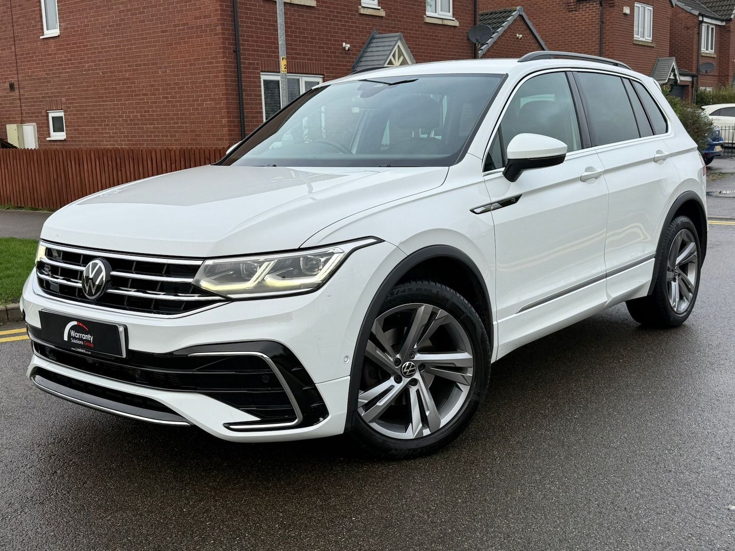 Used Volkswagen Tiguan 2023 for sale - 77269490: Photo 2