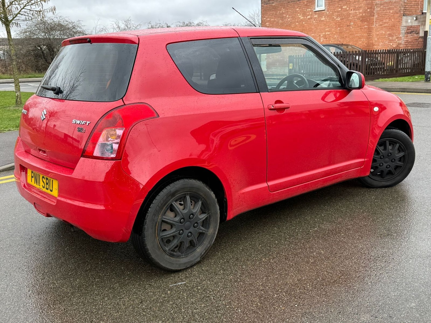 Used Suzuki Swift 2011 for sale - 77685854: Photo 8