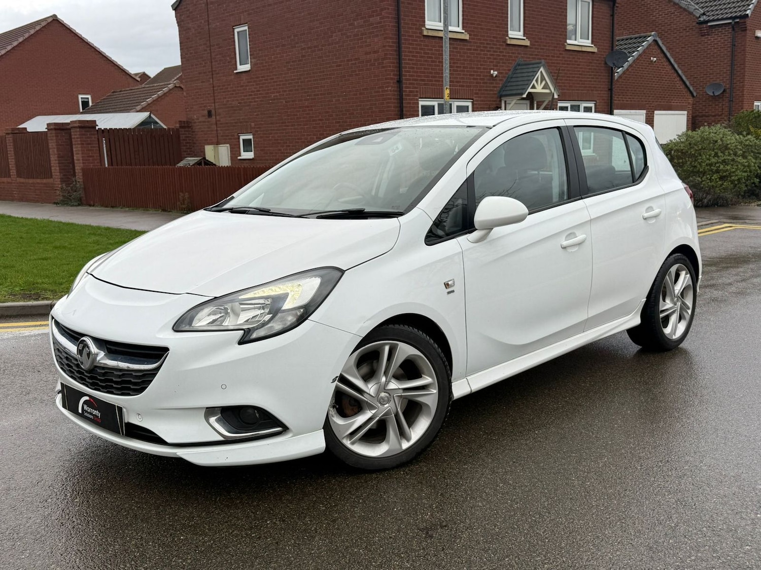 Used Vauxhall Corsa 2015 for sale - 77269448: Photo 2