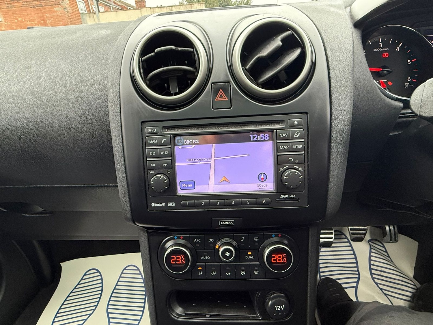 Used Nissan Qashqai+2 2013 for sale - 77269432: Photo 20