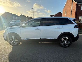 Used Peugeot 5008 2020 for sale - 77269488: Photo