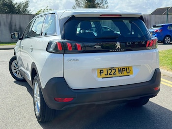 Used Peugeot 5008 2022 for sale - 78343582: Photo