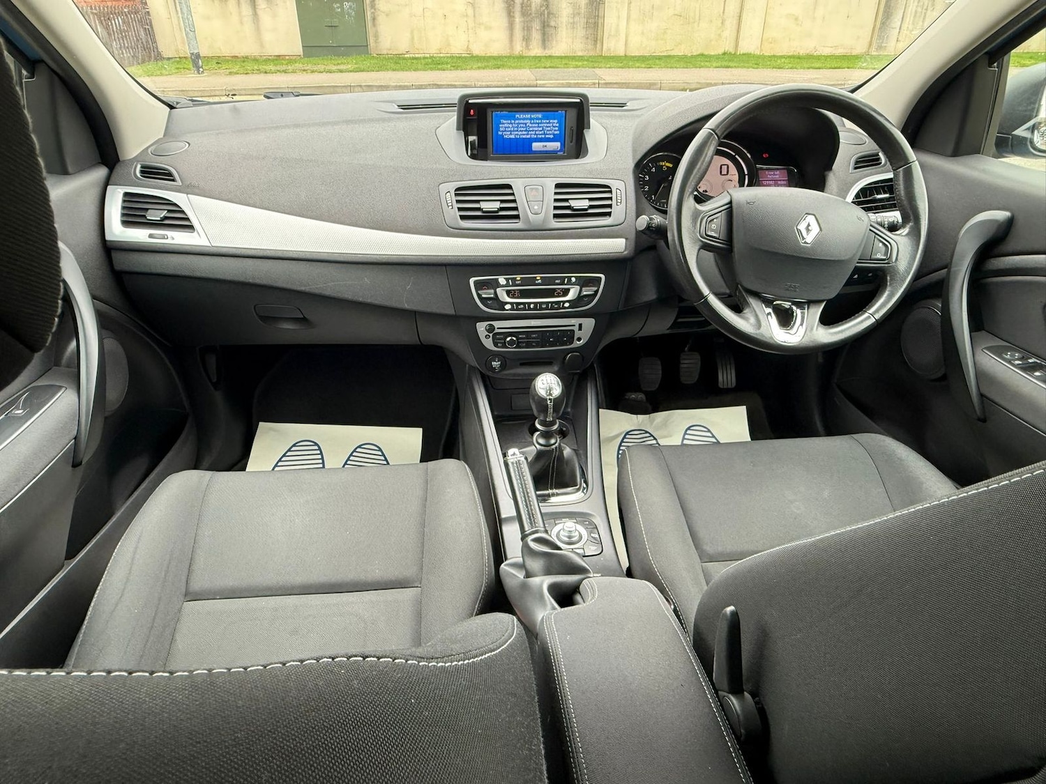 Used Renault Megane 2014 for sale - 77795193: Photo 11