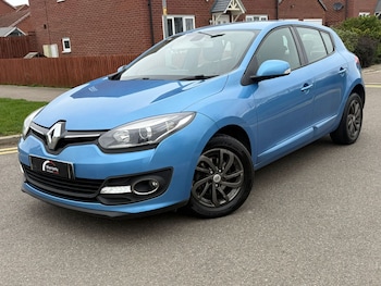 Used Renault Megane 2014 for sale - 77795193: Photo