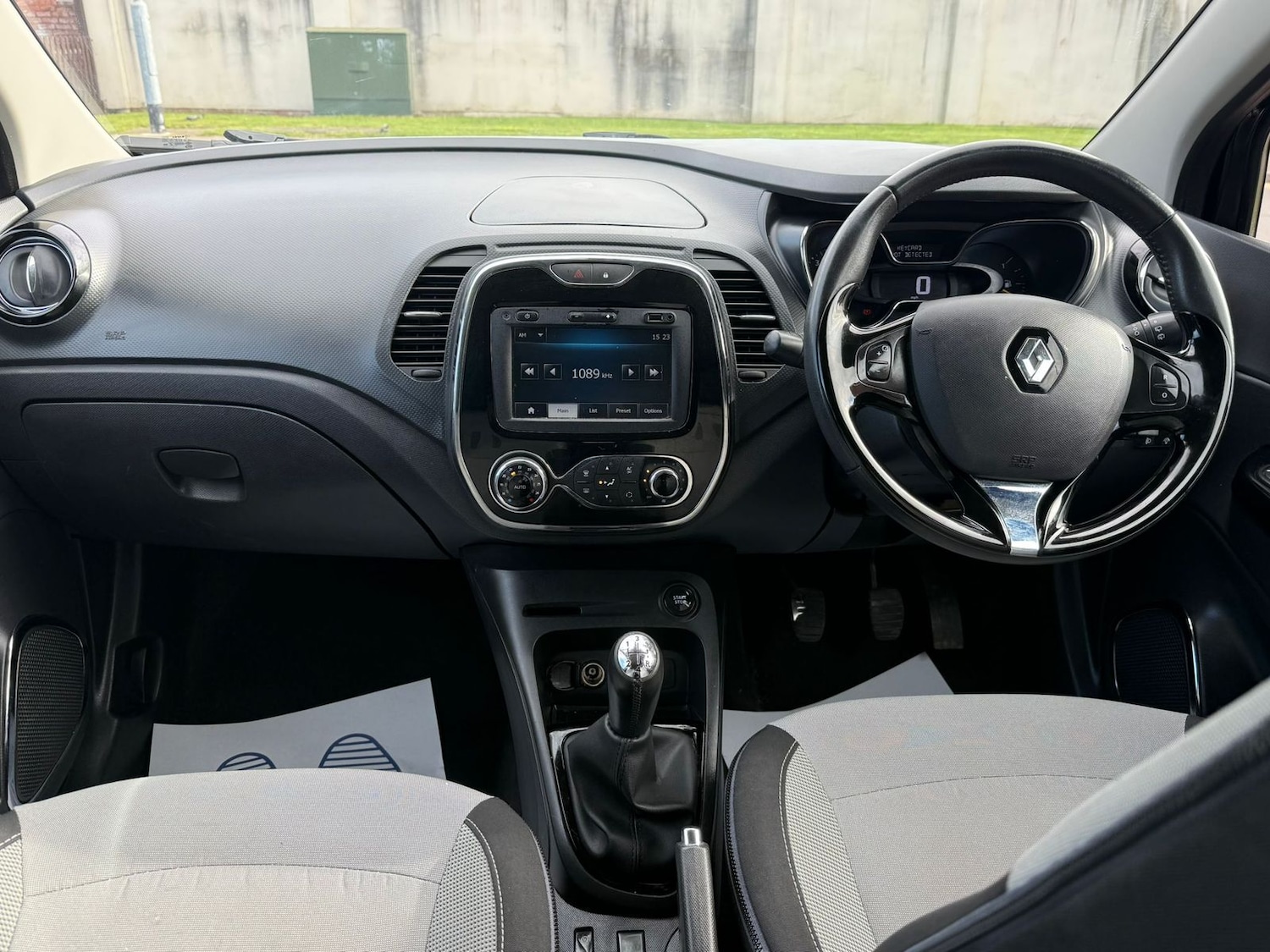 Used Renault Captur 2014 for sale - 78036932: Photo 15