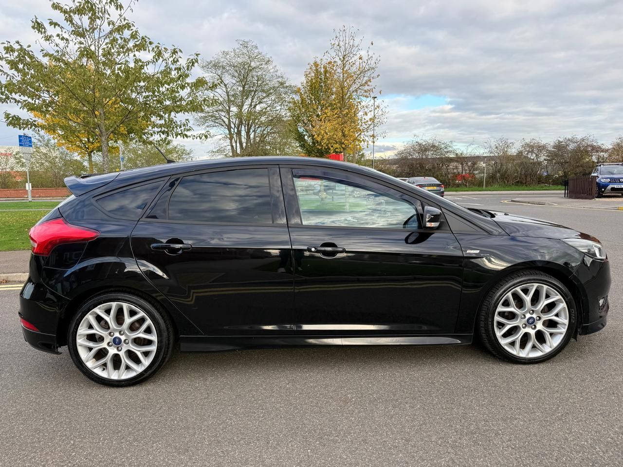 Used Ford Focus 2017 for sale - 77269477: Photo 6