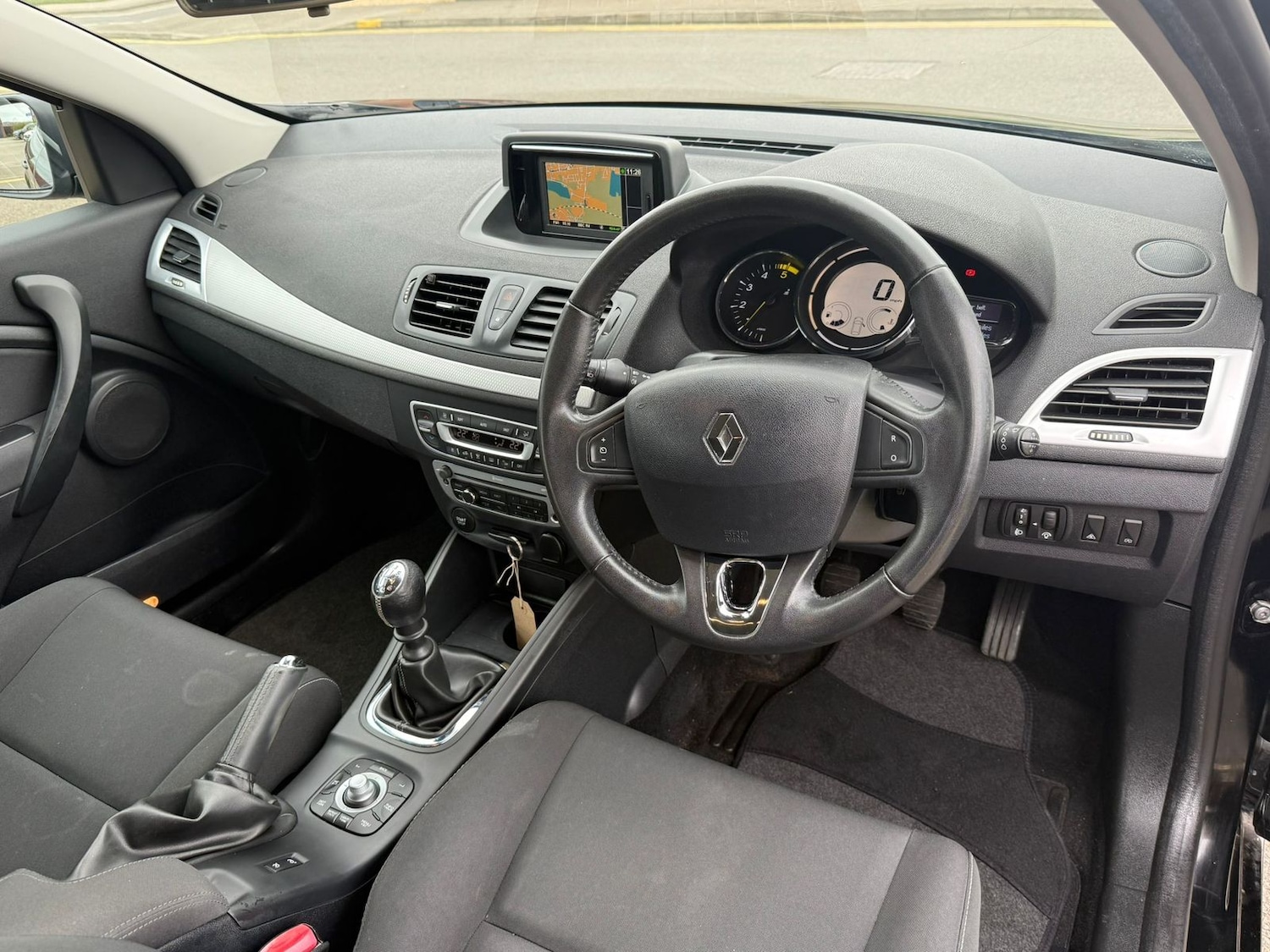 Used Renault Megane 2014 for sale - 77685837: Photo 14