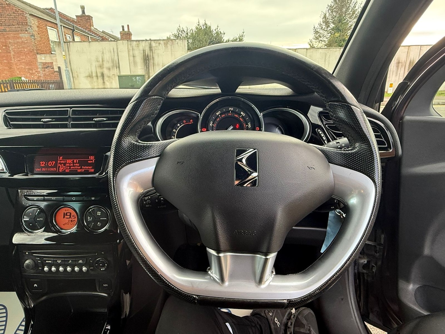 Used Citroen DS3 2014 for sale - 77995192: Photo 13