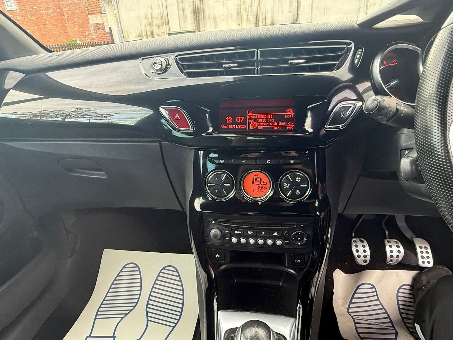 Used Citroen DS3 2014 for sale - 77995192: Photo 14