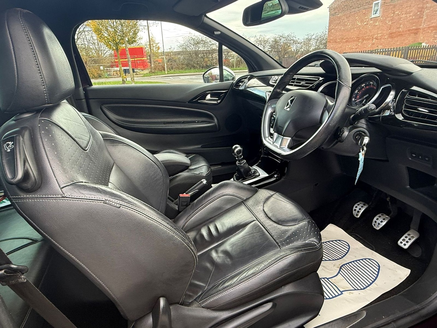 Used Citroen DS3 2014 for sale - 77995192: Photo 8