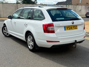 Used Skoda Octavia 2014 for sale - 79393108: Photo