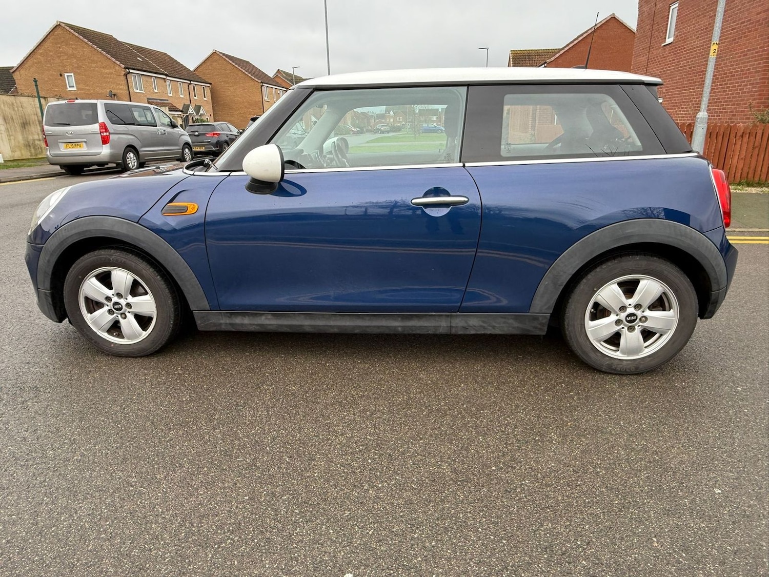 Used MINI Hatch 2014 for sale - 77618449: Photo 3