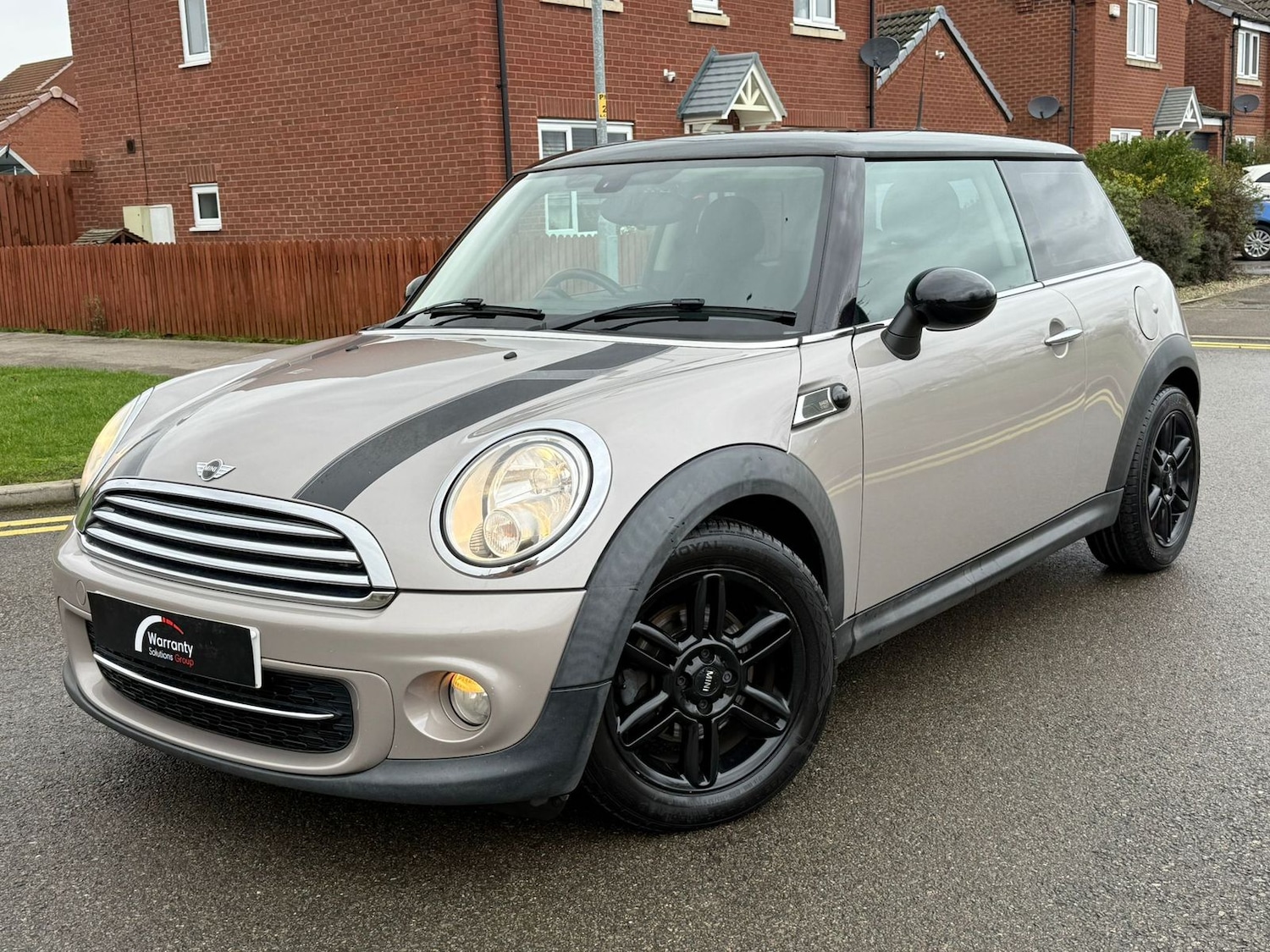 Used MINI Hatch 2014 for sale - 77347042: Photo 2