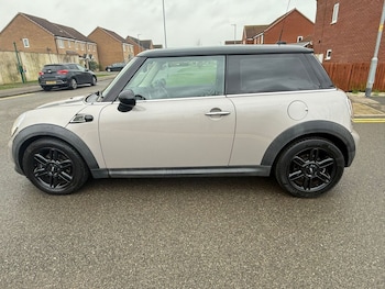 Used MINI Hatch 2014 for sale - 77347042: Photo