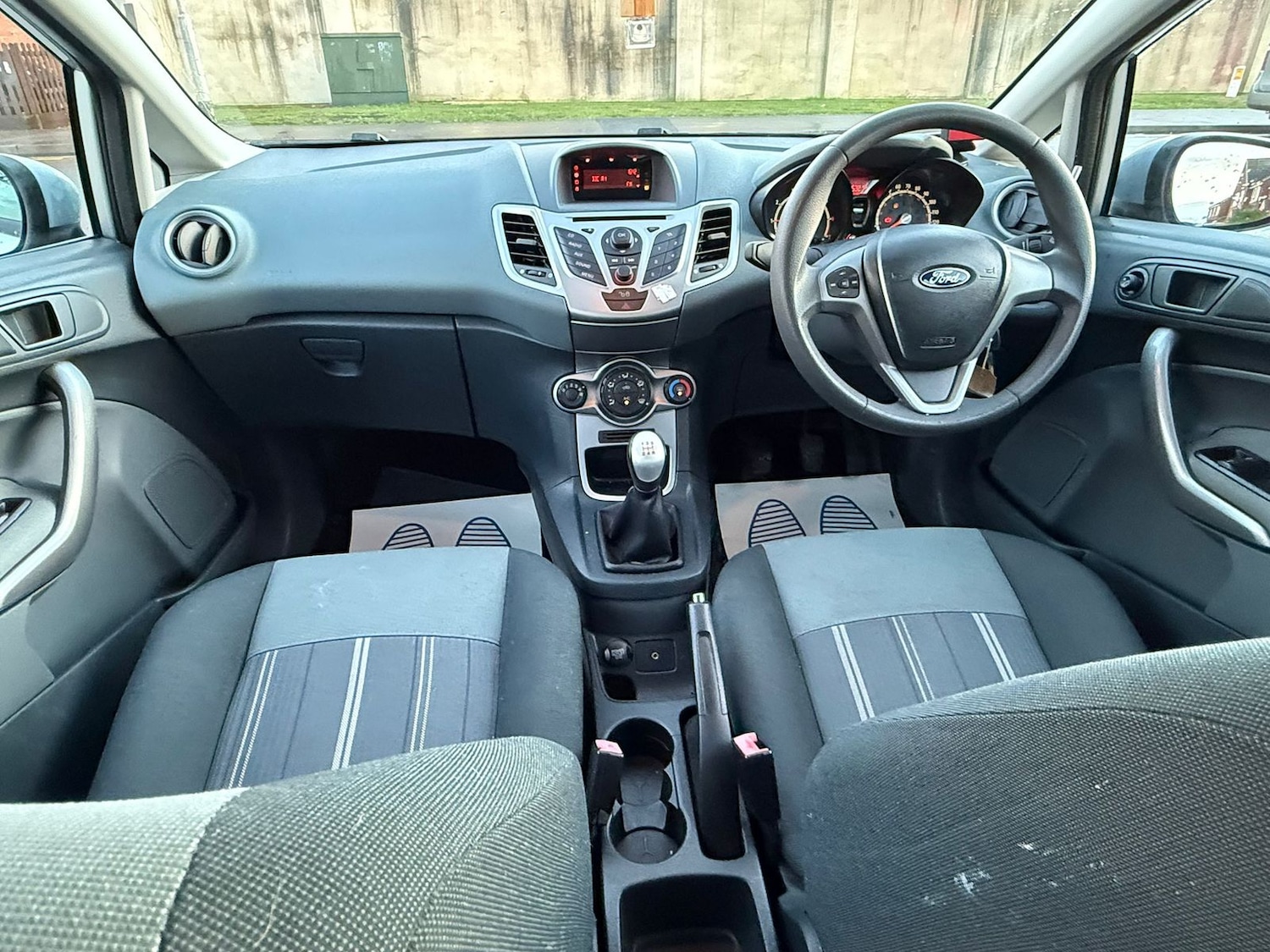 Used Ford Fiesta 2010 for sale - 77634713: Photo 13