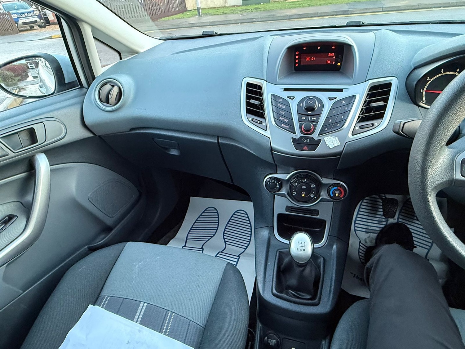 Used Ford Fiesta 2010 for sale - 77634713: Photo 20