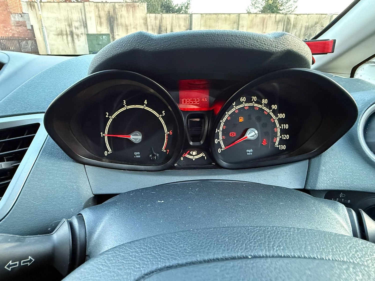 Used Ford Fiesta 2010 for sale - 77634713: Photo 23