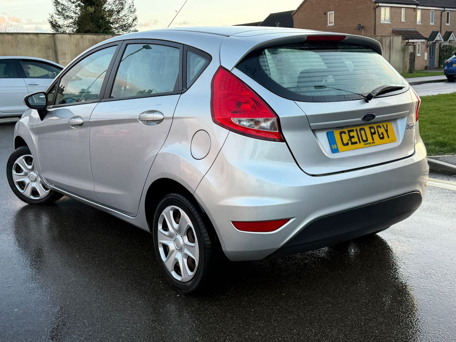 Used Ford Fiesta 2010 for sale - 77634713: Photo 5