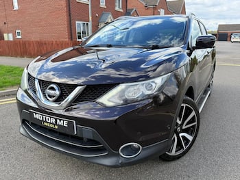 Used Nissan Qashqai 2015 for sale - 79854903: Photo