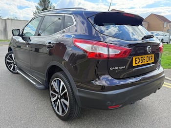 Used Nissan Qashqai 2015 for sale - 79854903: Photo