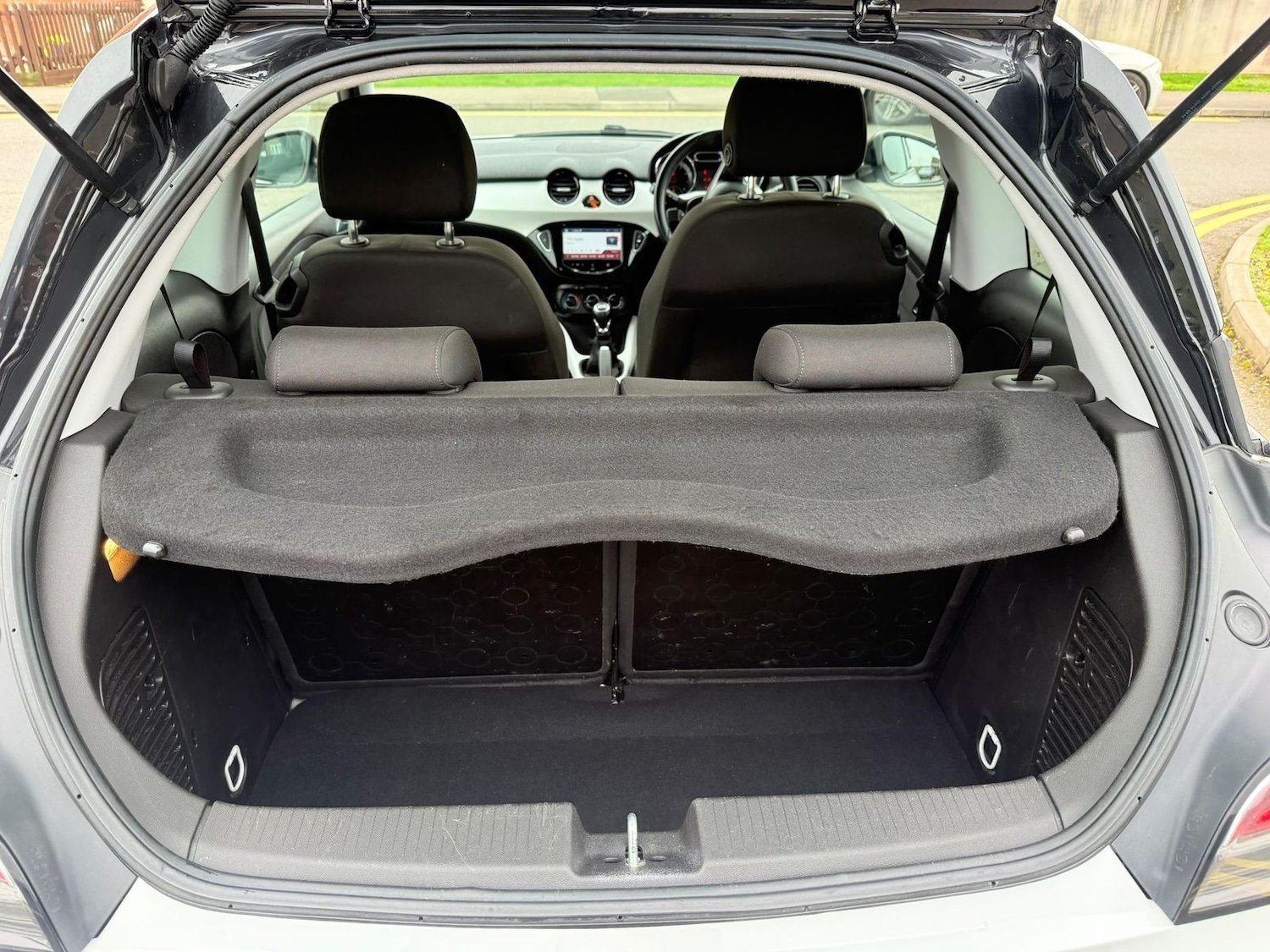 Used Vauxhall ADAM 2014 for sale - 77911376: Photo 9