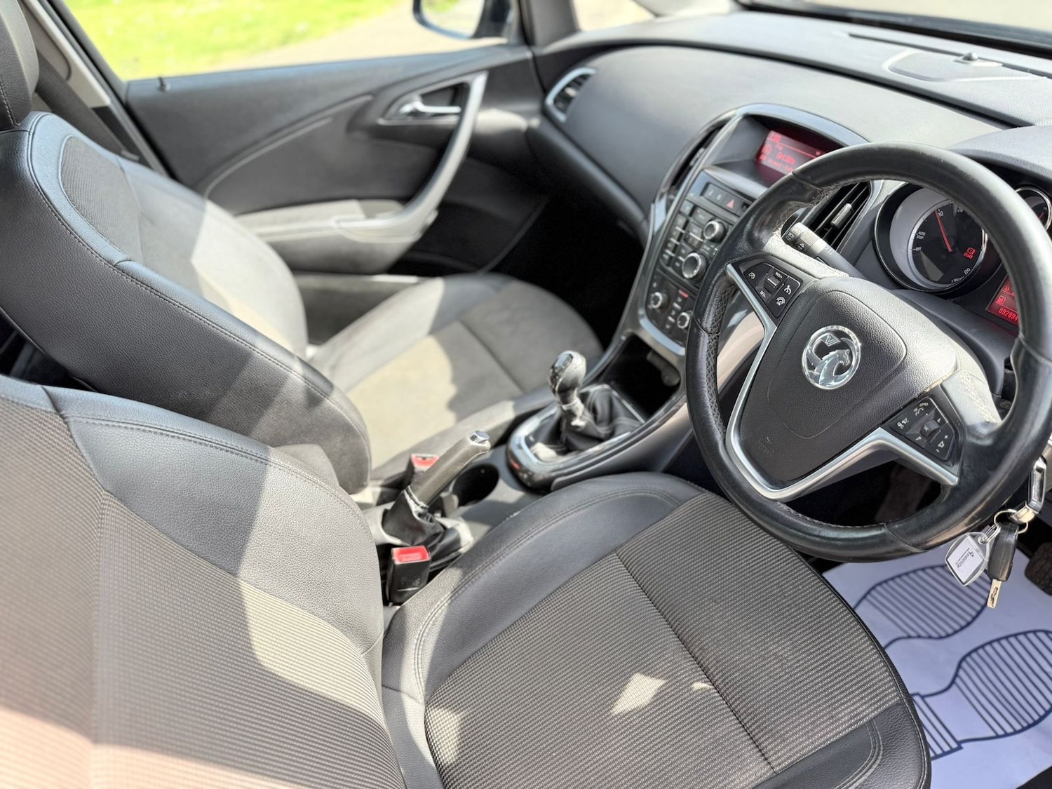 Used Vauxhall Astra 2012 for sale - 78198228: Photo 17