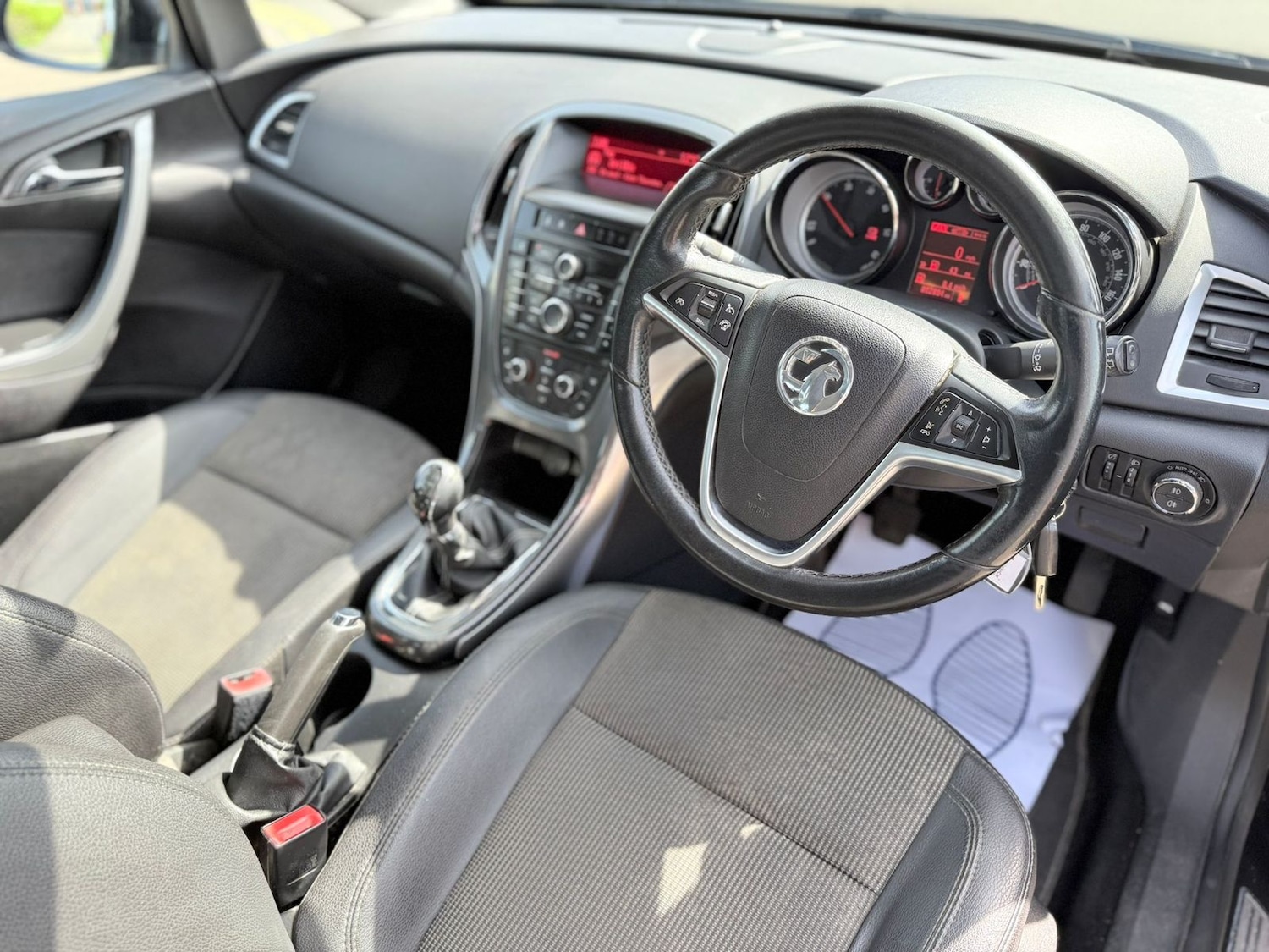 Used Vauxhall Astra 2012 for sale - 78198228: Photo 21