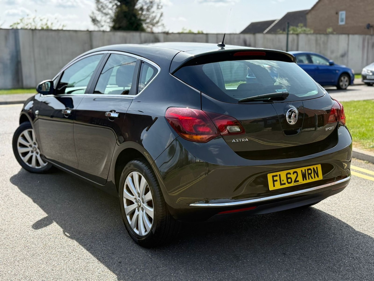 Used Vauxhall Astra 2012 for sale - 78198228: Photo 5