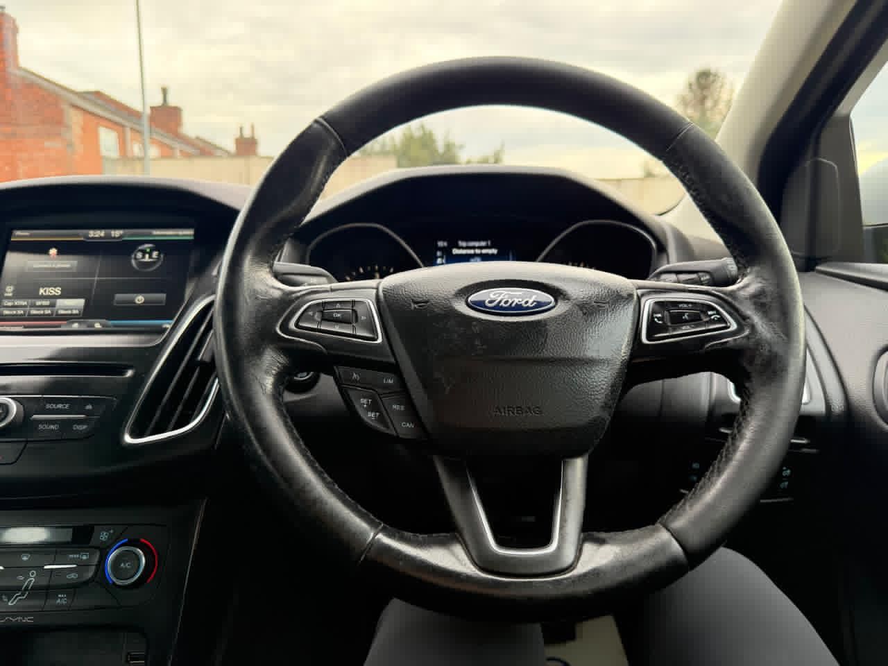 Used Ford Focus 2015 for sale - 77269475: Photo 12