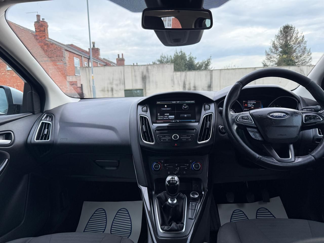 Used Ford Focus 2015 for sale - 77269475: Photo 8