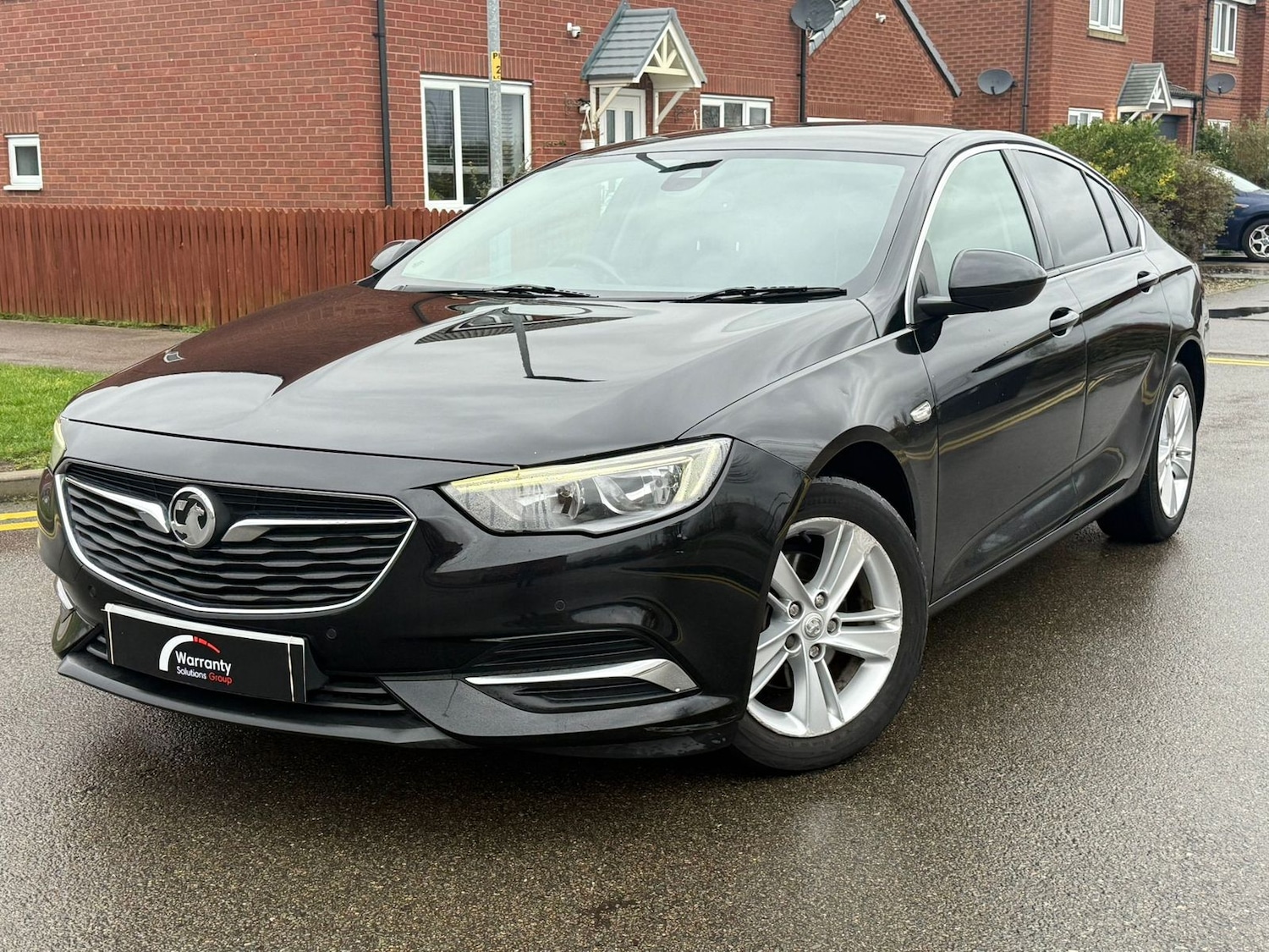 Used Vauxhall Insignia 2019 for sale - 77307777: Photo 1