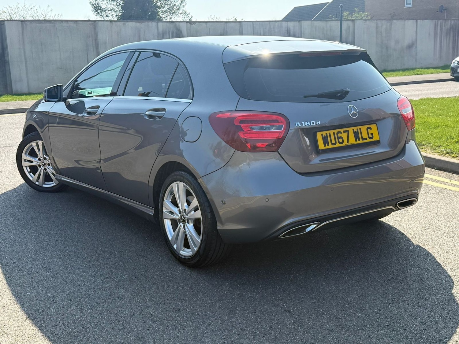 Used Mercedes-Benz A-Class 2017 for sale - 77971935: Photo 4