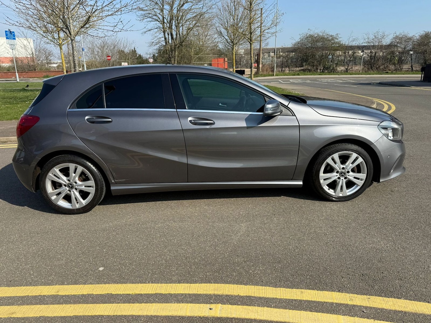 Used Mercedes-Benz A-Class 2017 for sale - 77971935: Photo 6