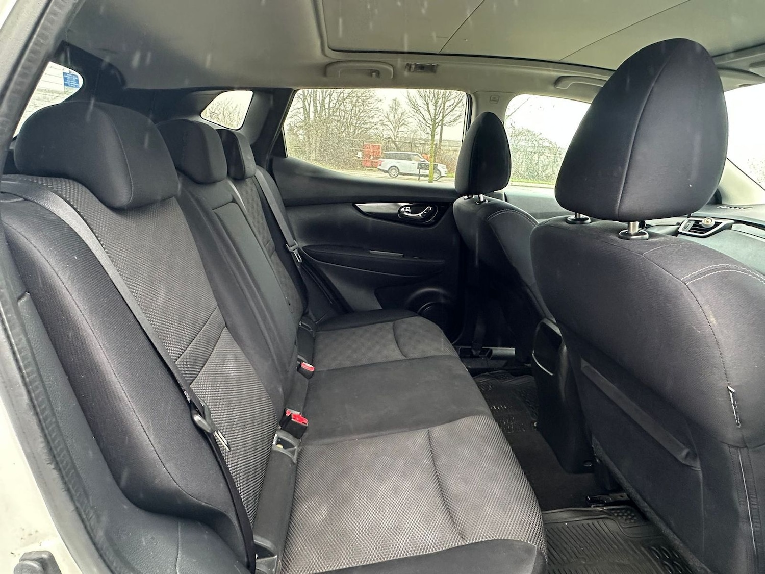 Used Nissan Qashqai 2014 for sale - 77698334: Photo 9