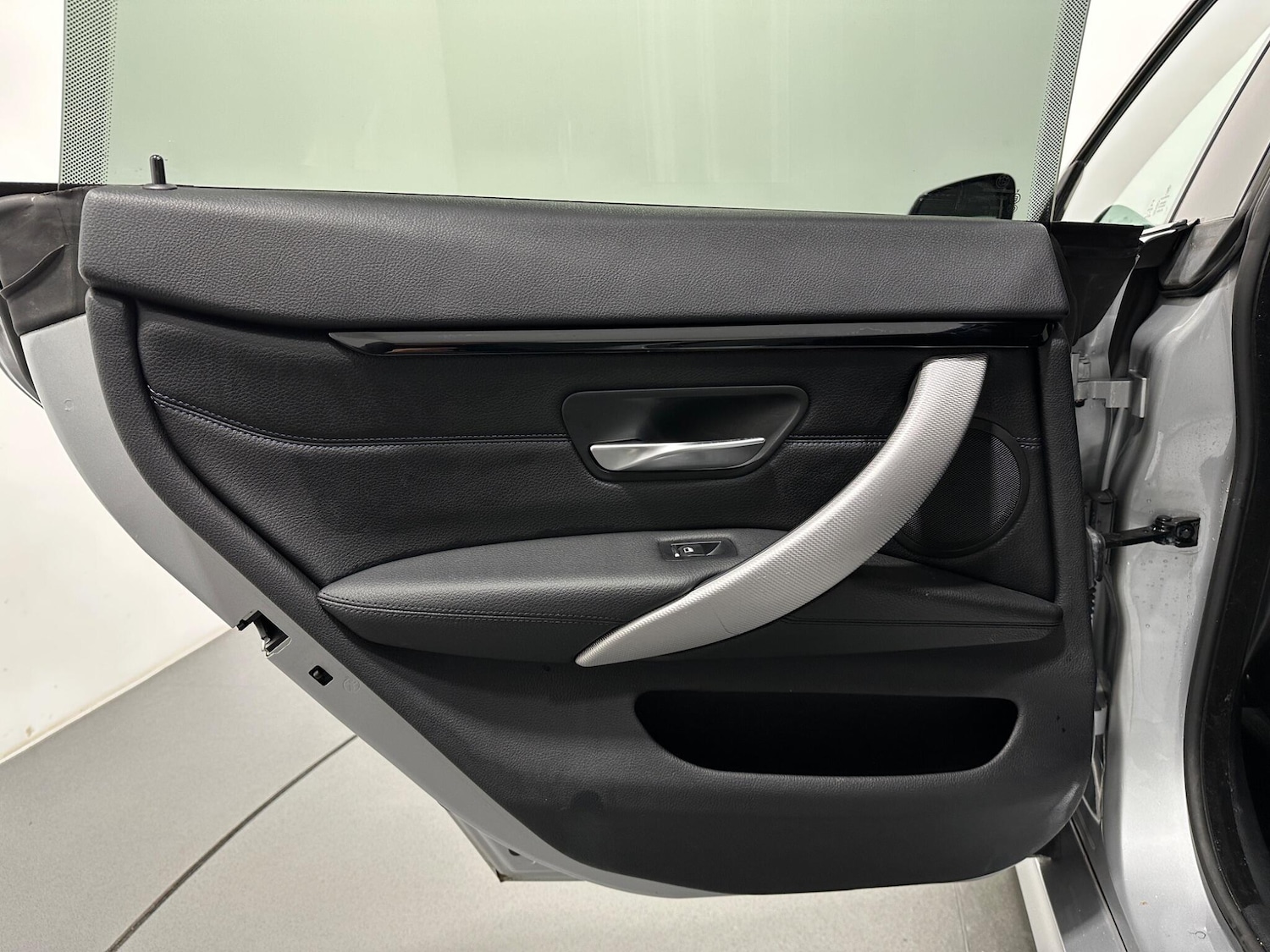 Used BMW 4 Series 2019 for sale - 76878930: Photo 39