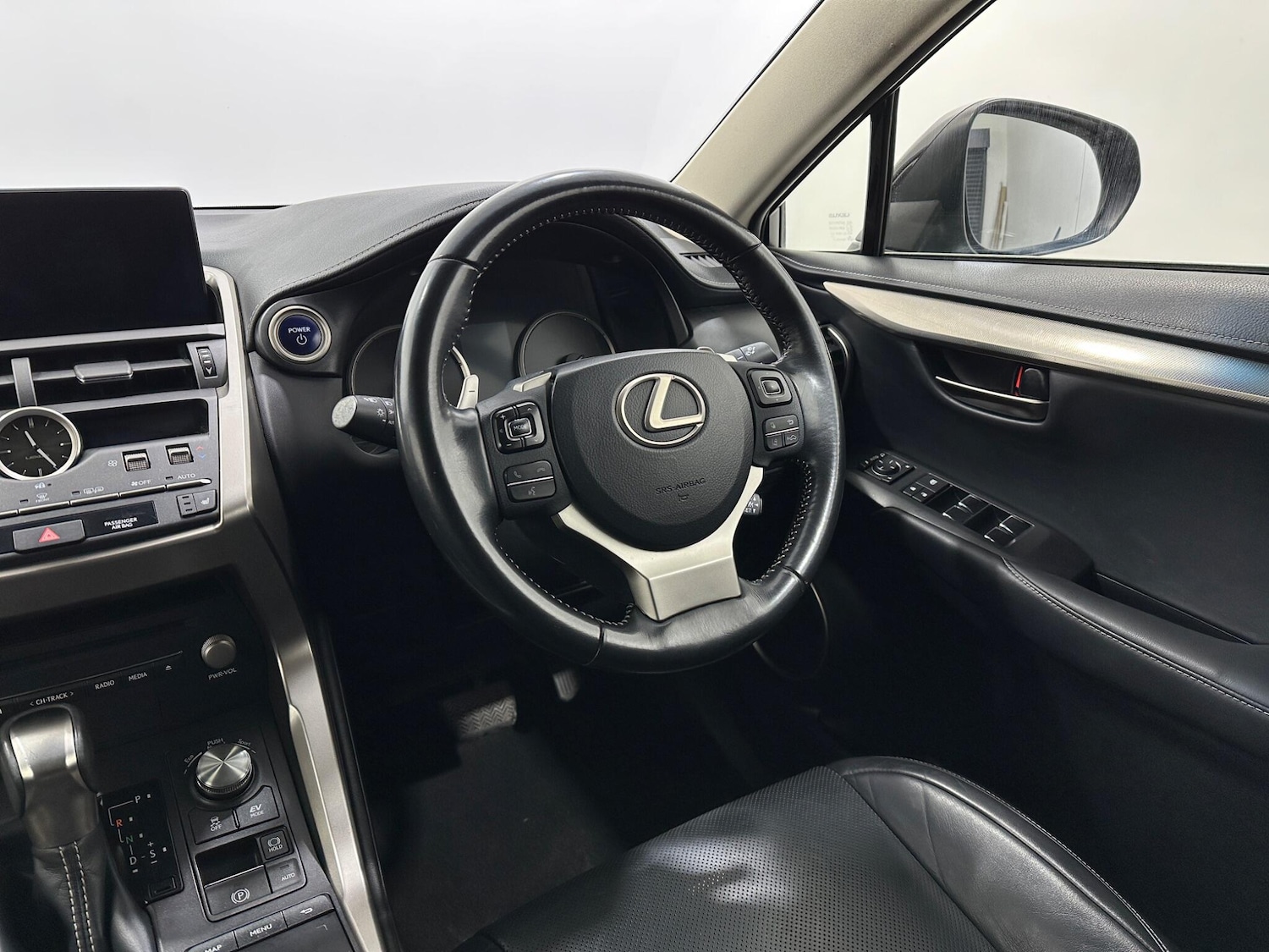 Used Lexus NX for sale - 77496385: Photo 11