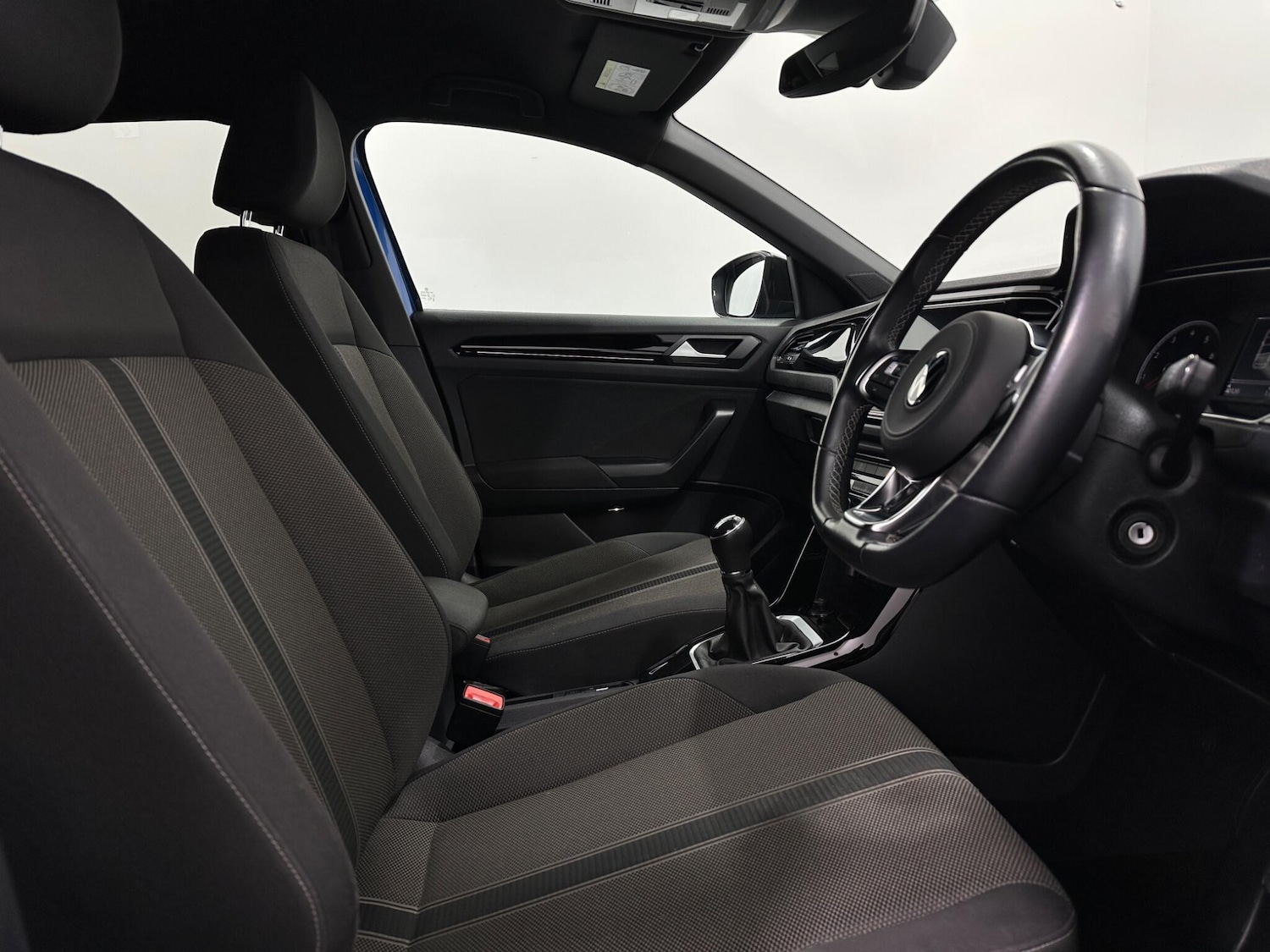 Used Volkswagen T-Roc 2021 for sale - 77344516: Photo 30