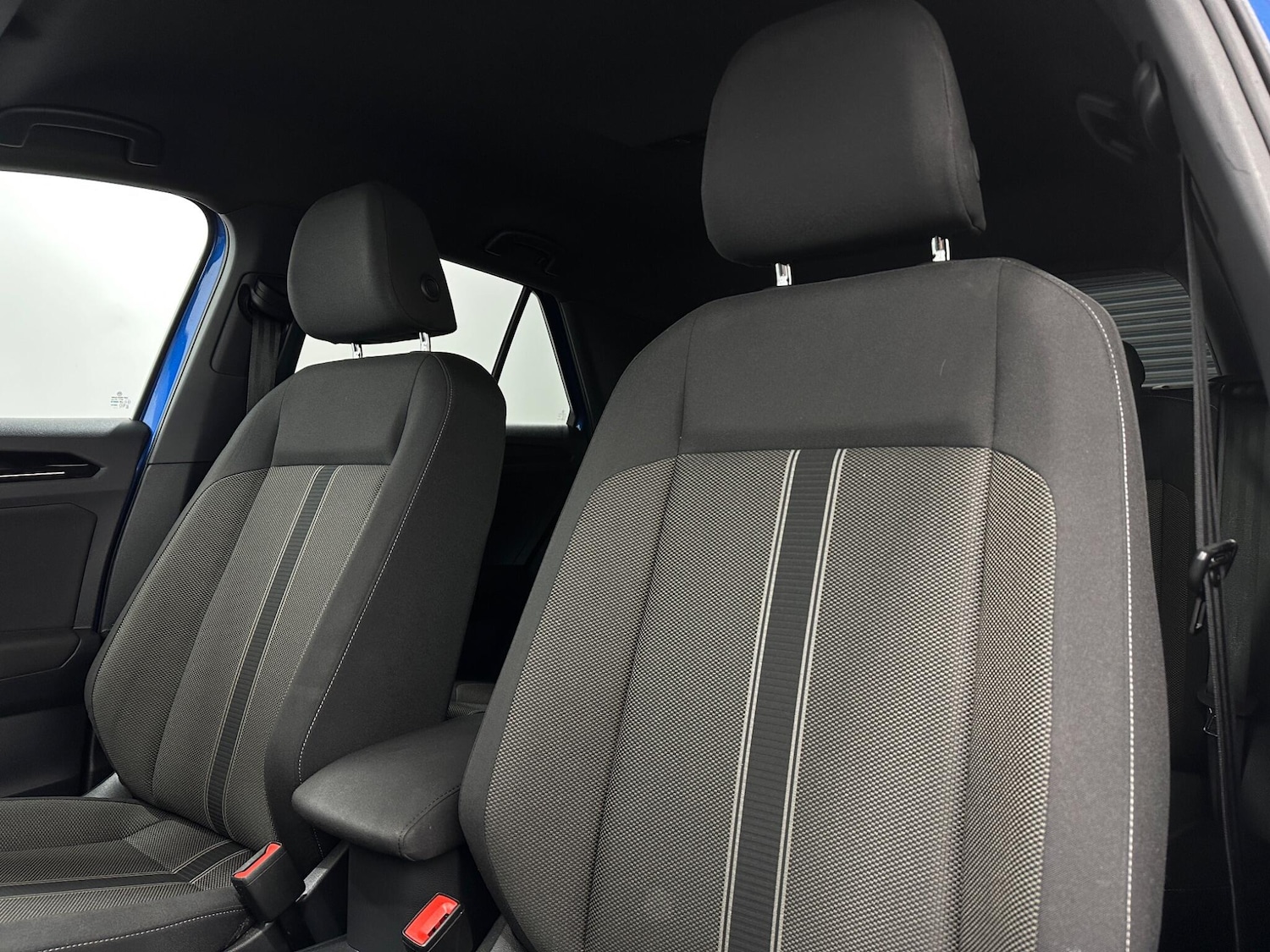 Used Volkswagen T-Roc 2021 for sale - 77344516: Photo 34