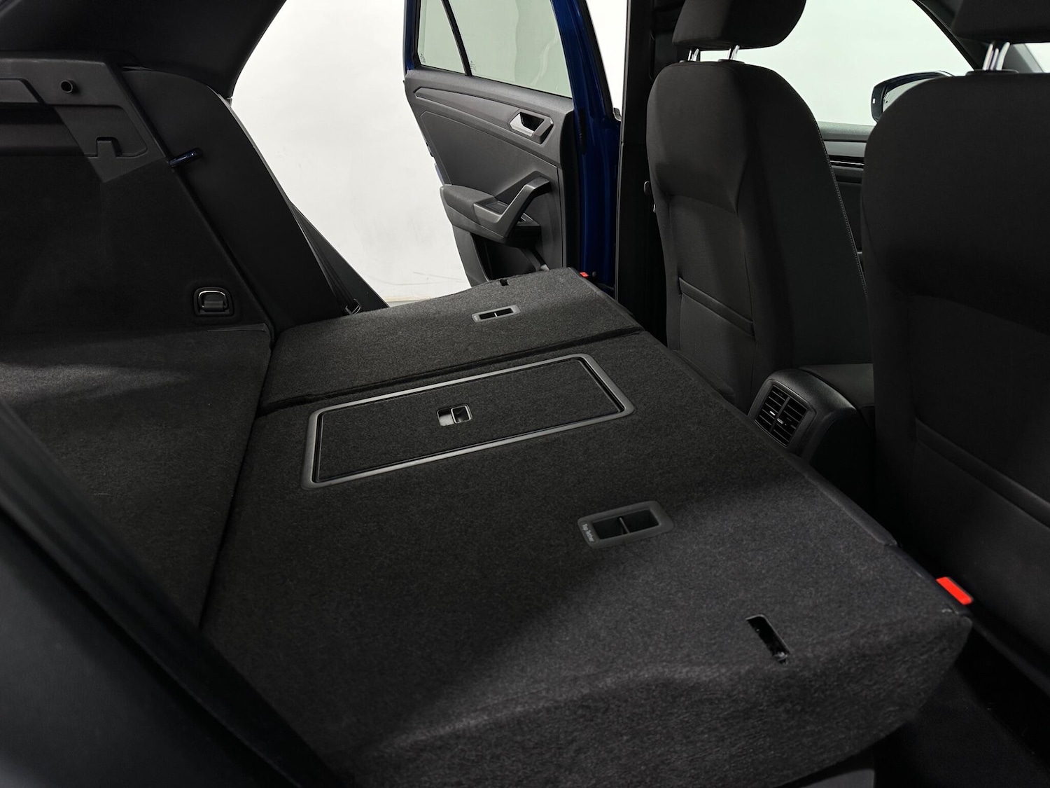 Used Volkswagen T-Roc 2021 for sale - 77344516: Photo 44