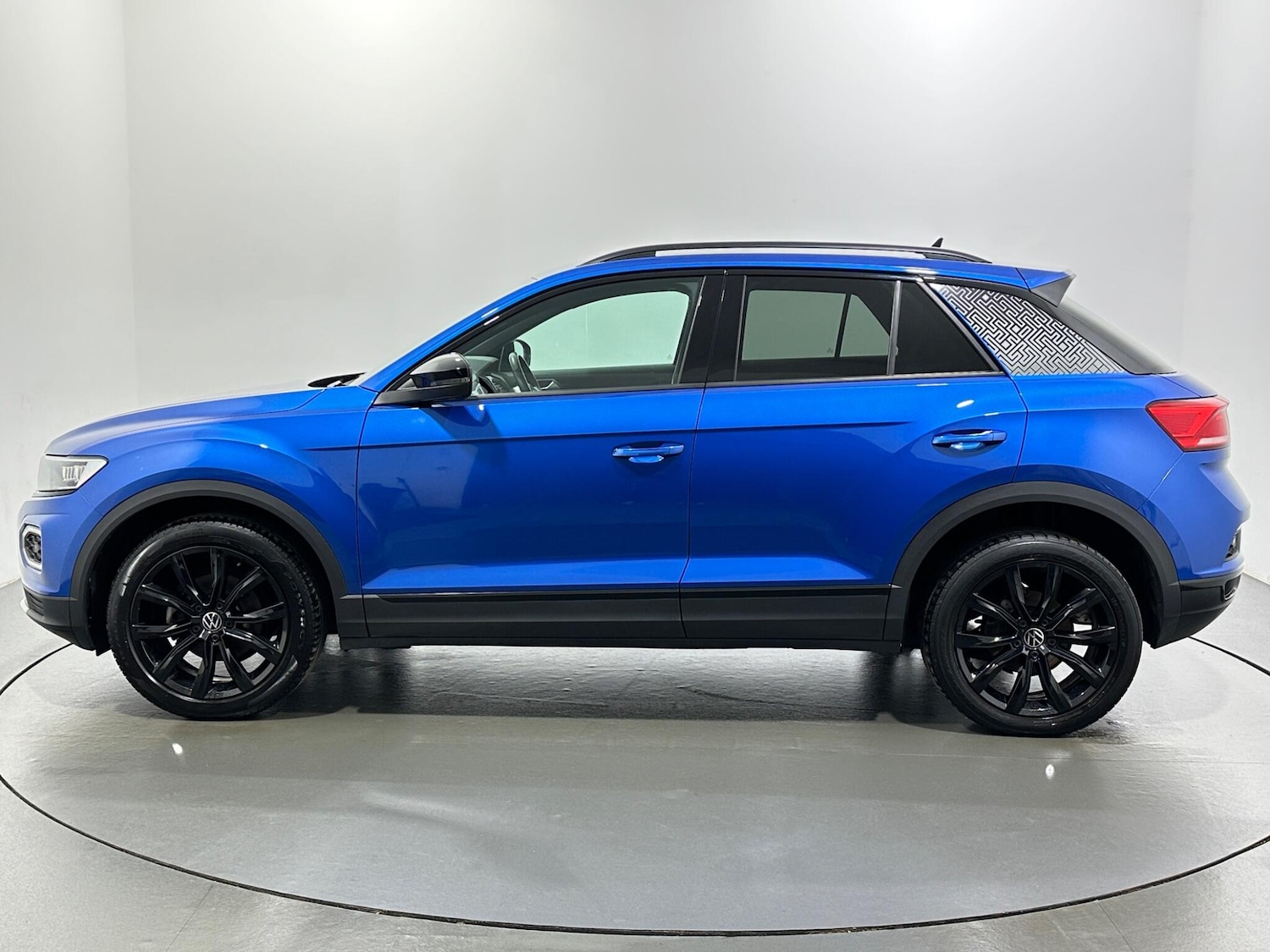 Used Volkswagen T-Roc 2021 for sale - 77344516: Photo 5