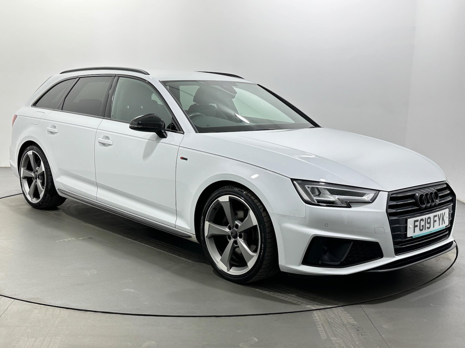 Used Audi A4 2019 for sale - 78204056: Photo 1