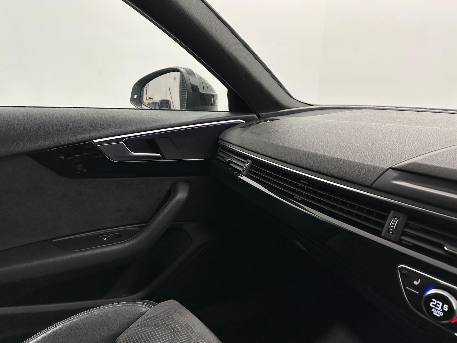 Used Audi A4 2019 for sale - 78204056: Photo 28