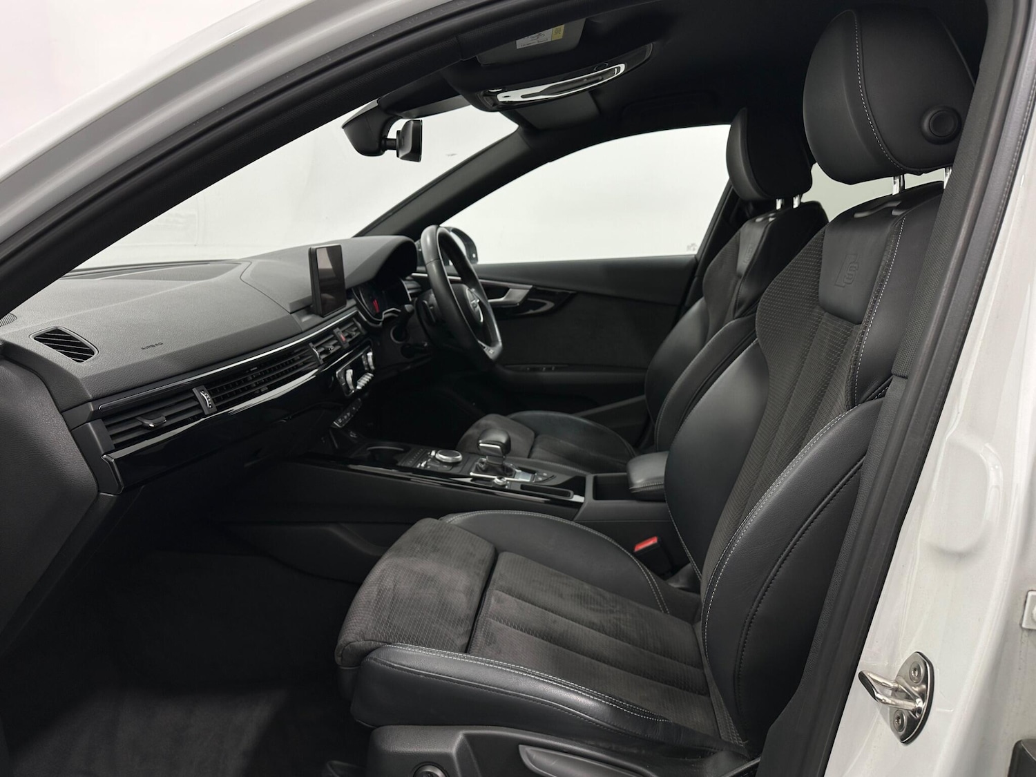 Used Audi A4 2019 for sale - 78204056: Photo 36