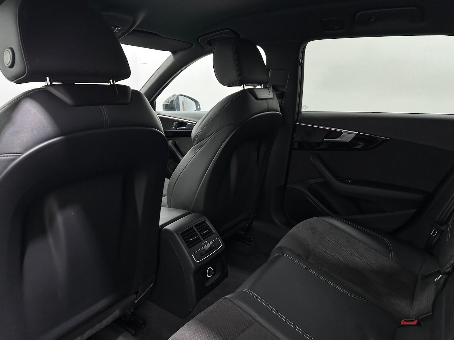 Used Audi A4 2019 for sale - 78204056: Photo 40